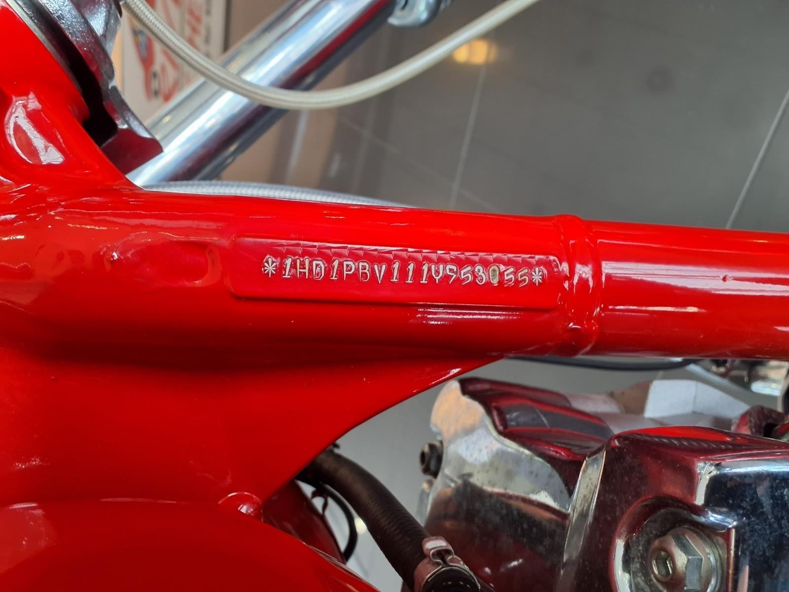 2001 HARLEY DAVIDSON 1 CHROME