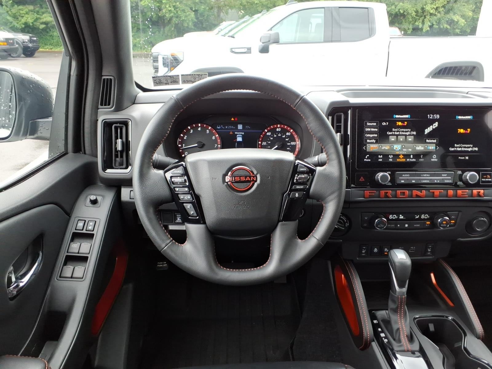 2025 Nissan Frontier Crew Cab PRO-4X 4x4