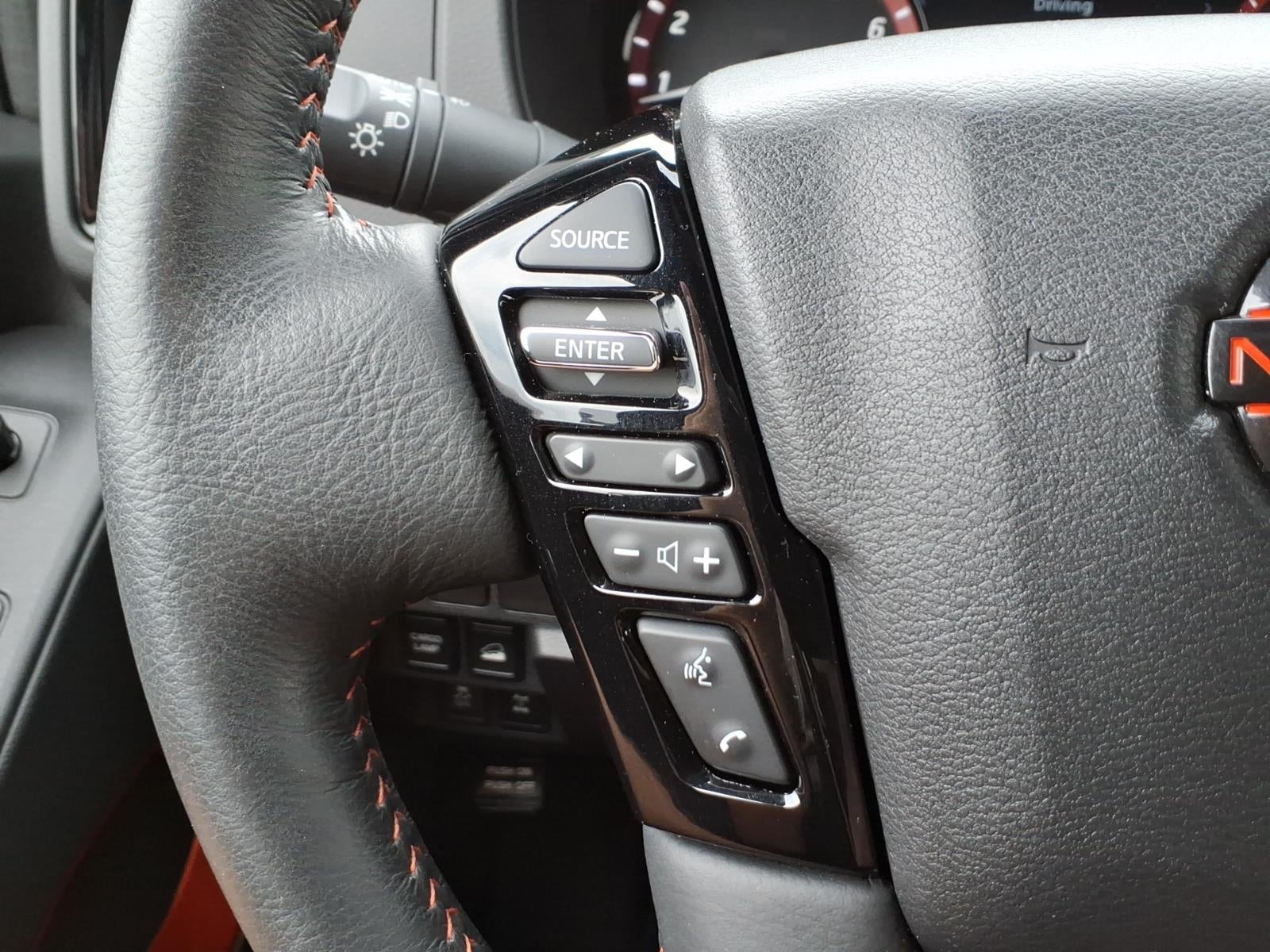 2025 Nissan Frontier Crew Cab PRO-4X 4x4