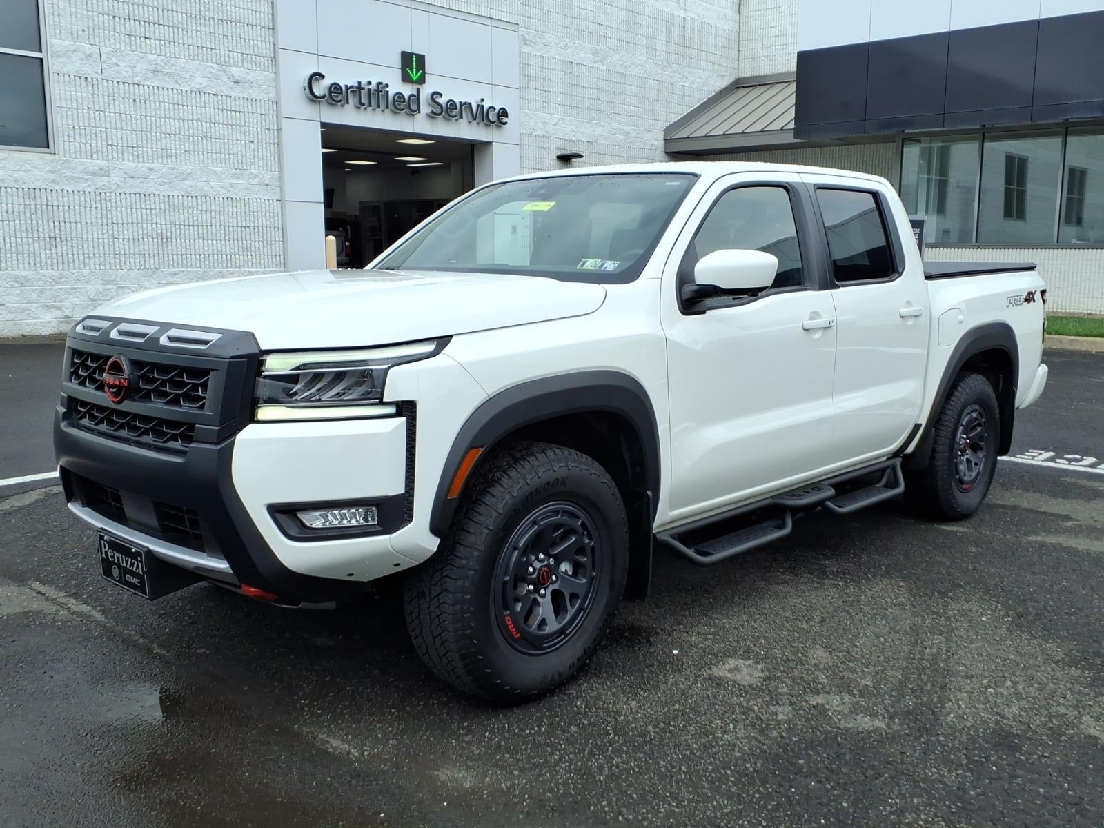 2025 Nissan Frontier Crew Cab PRO-4X 4x4