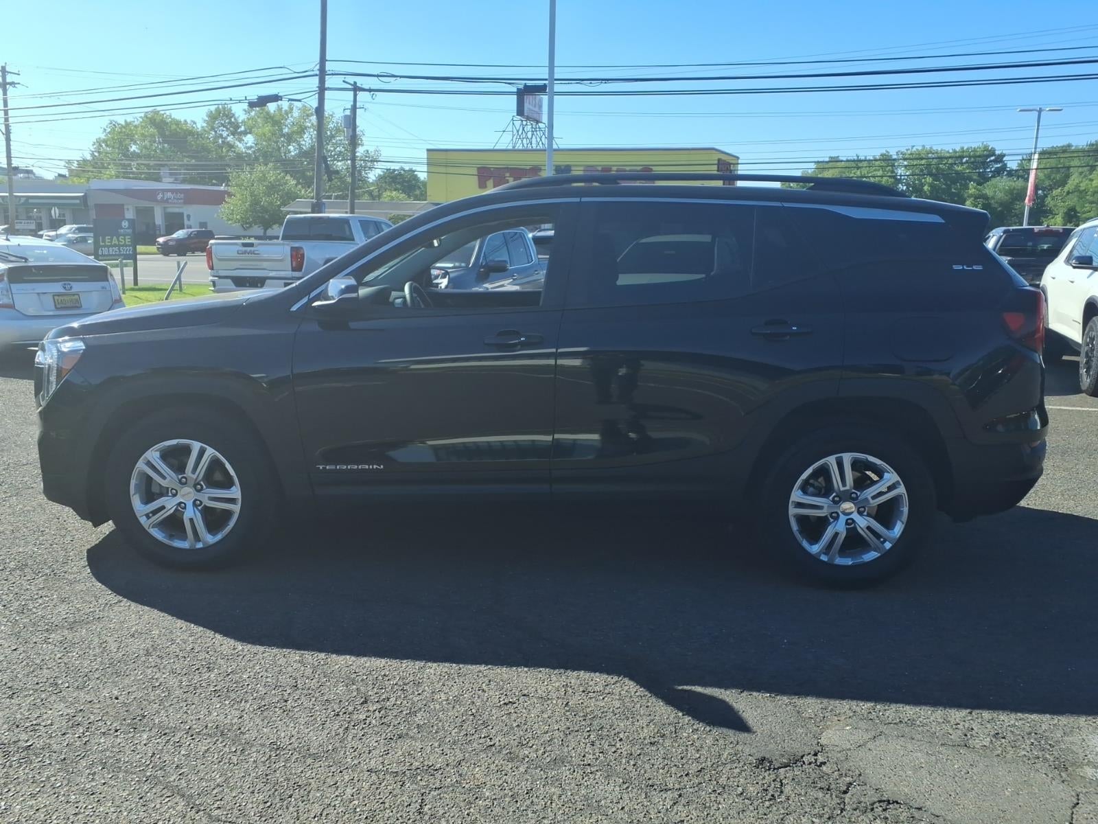 2022 GMC Terrain SLE