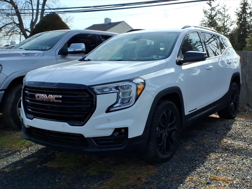 2022 GMC Terrain SLT