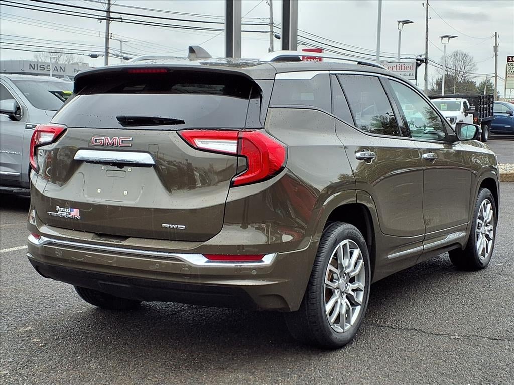 2024 GMC Terrain Denali