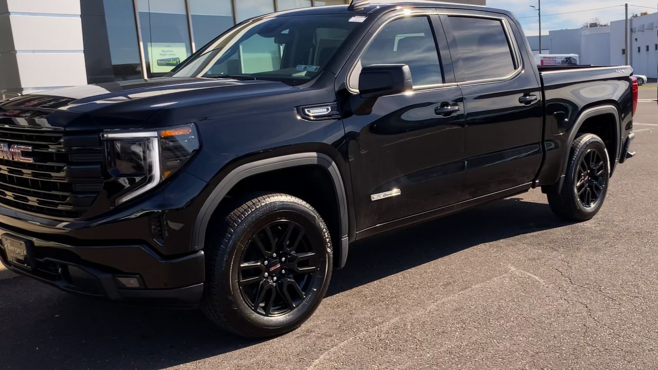 2026 GMC Sierra 1500 Elevation