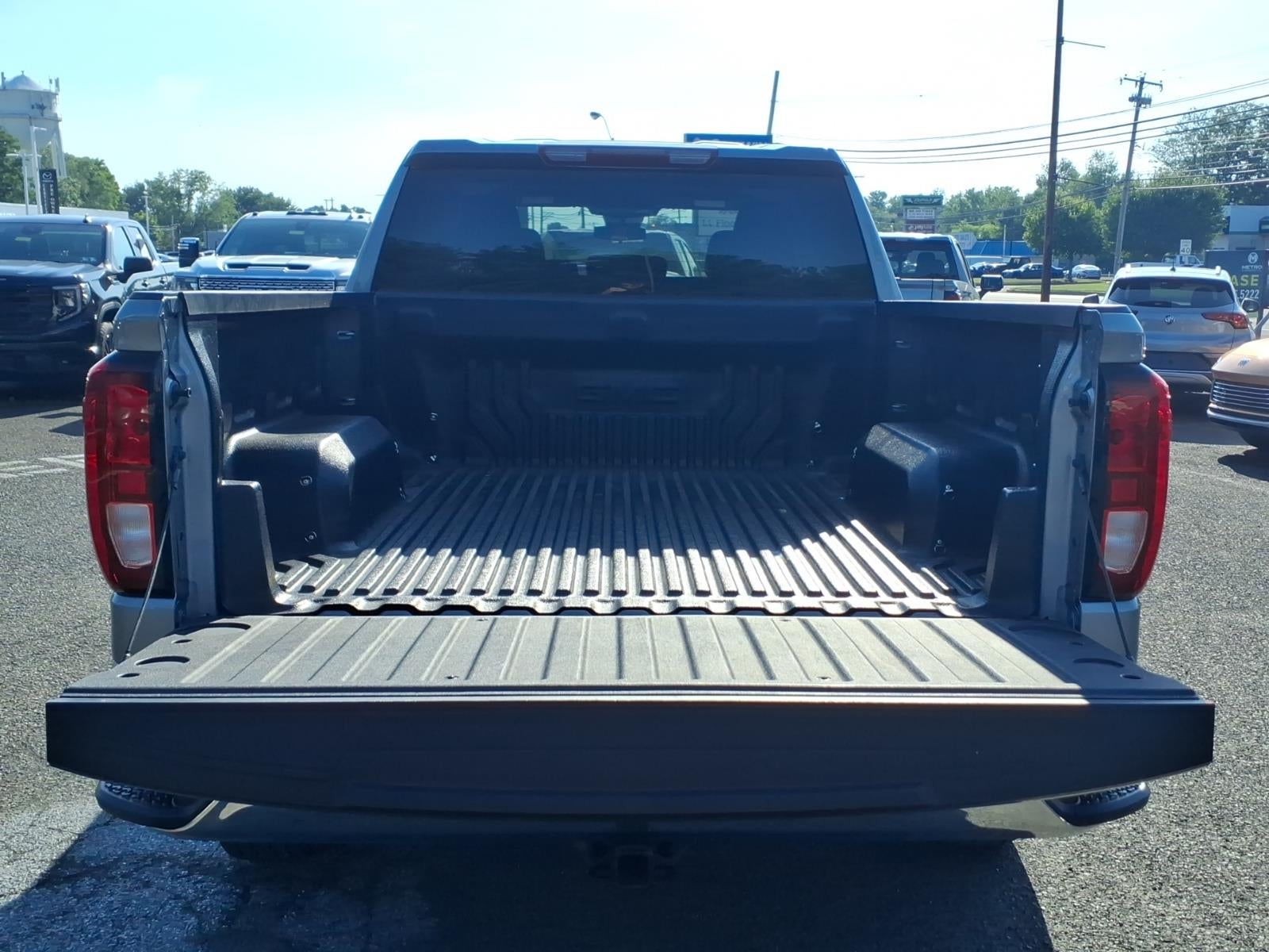 2023 GMC Sierra 1500 SLE