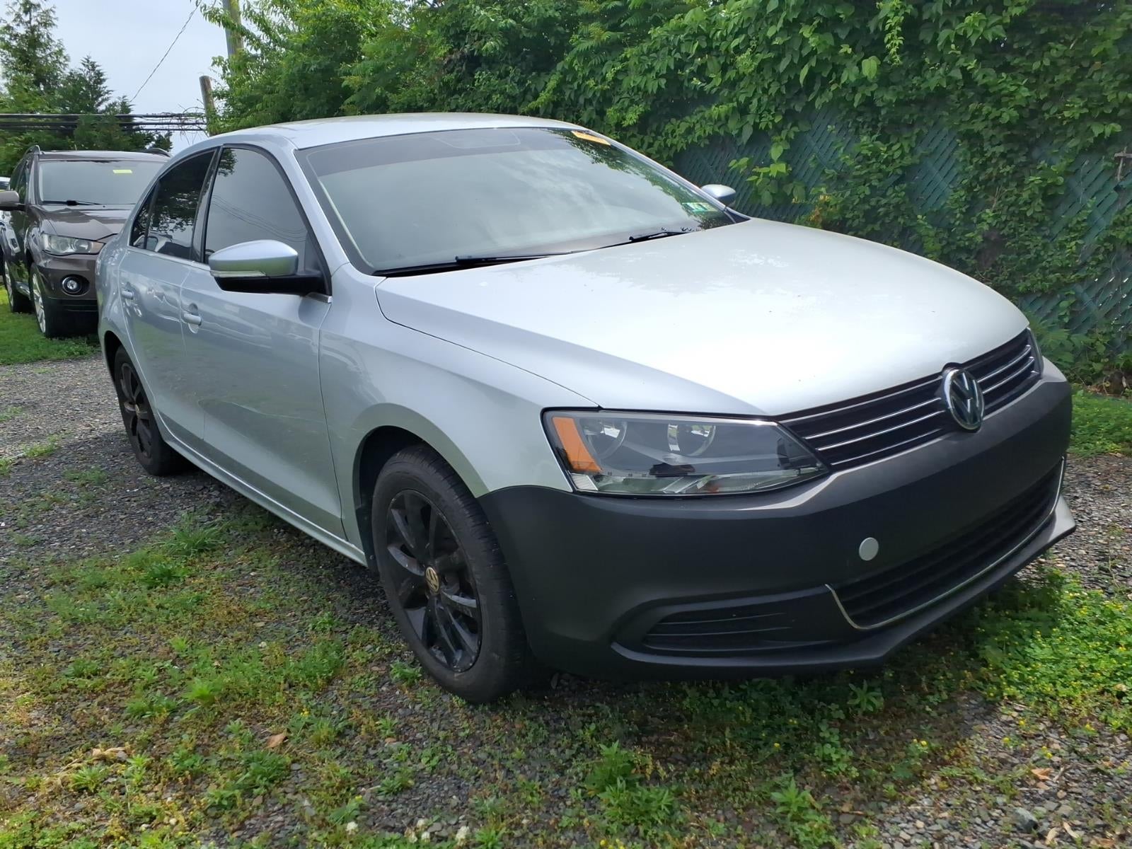 2014 Volkswagen Jetta 1.8T SE w/Connectivity Auto PZEV's photo