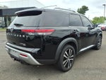 2023 Nissan Pathfinder Platinum 4WD