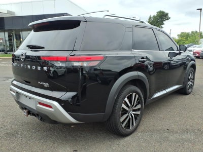 2023 Nissan Pathfinder Platinum 4WD