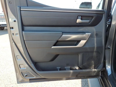 2022 Toyota Tundra 4WD SR5