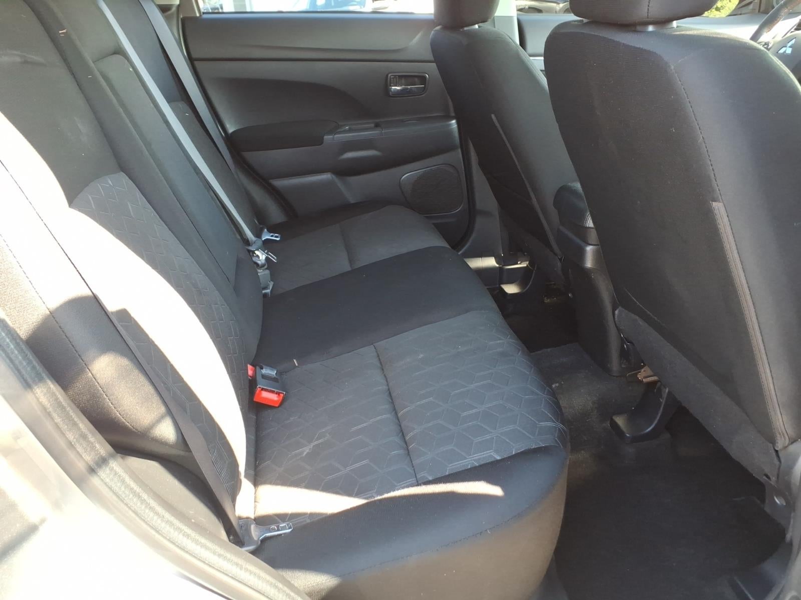 2021 Mitsubishi Outlander Sport 2.0 LE 2WD
